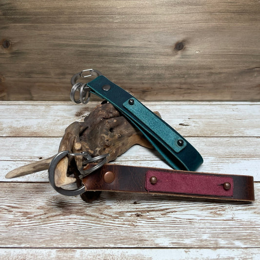 Expressions Keychain - Rustic Style